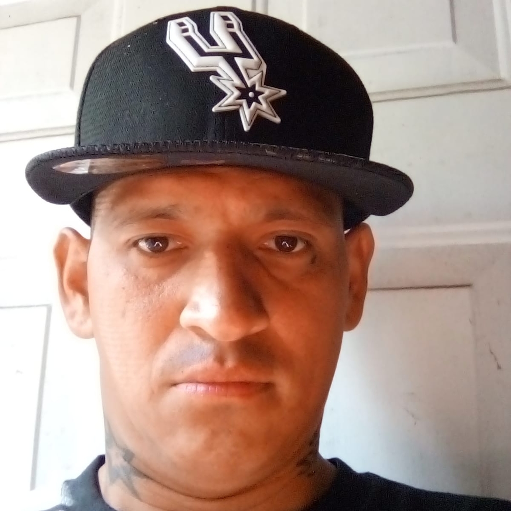 Meet your Posher, Leonel